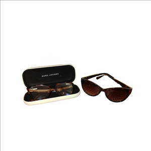 Marc Jacobs Sunnies & Fashion Glasses with Hardshell Leather Case